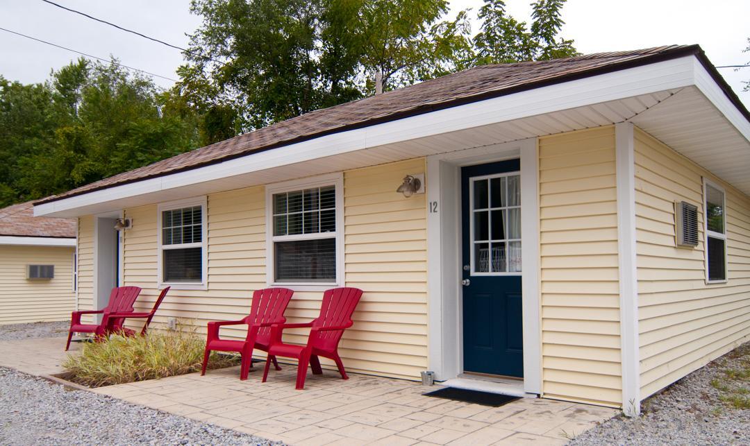 Blue Door Cottages Monticello Bagian luar foto
